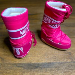 Pink Moon Boots worn once